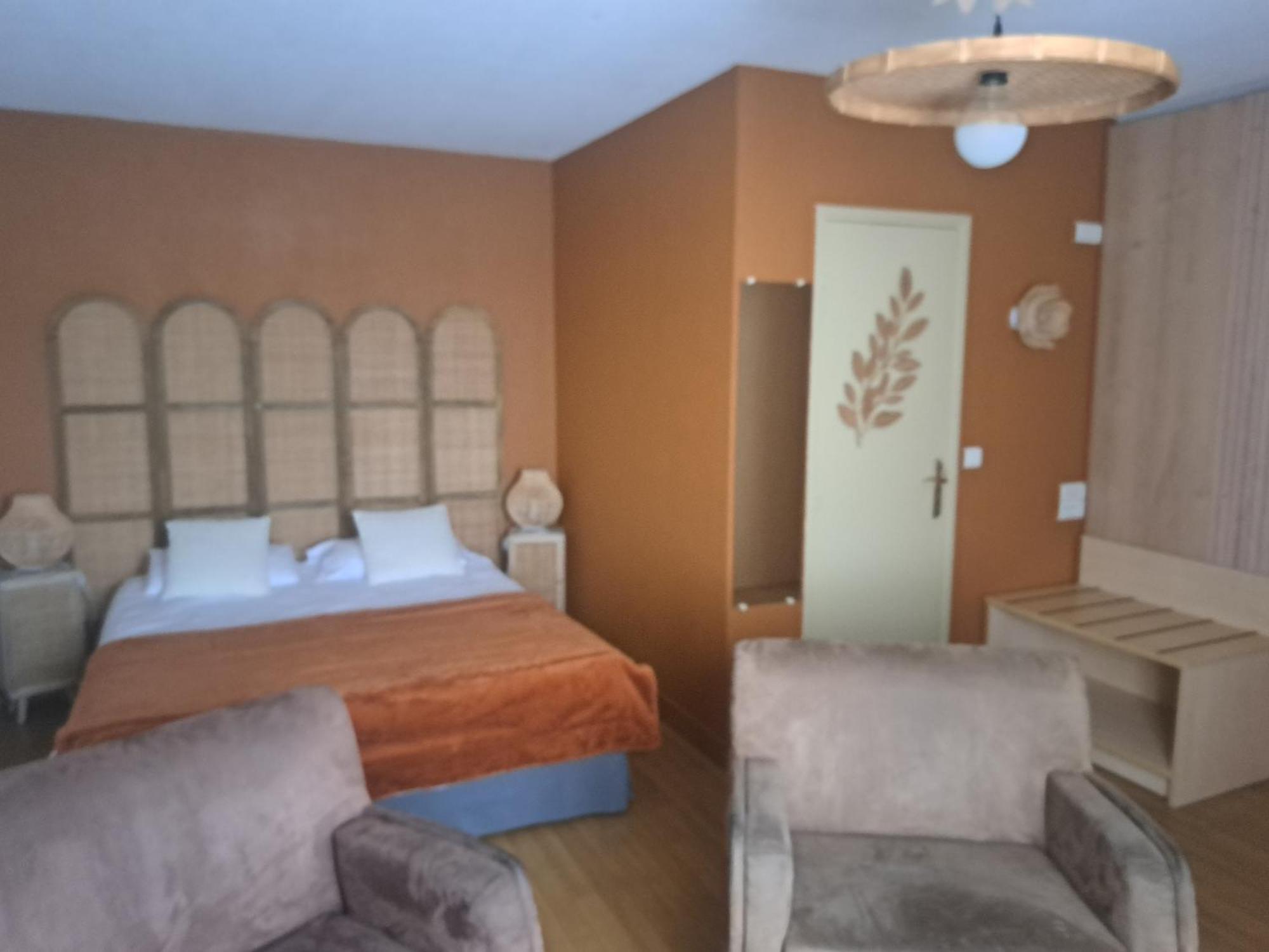 Logis Auberge De Launay Limeray Екстер'єр фото